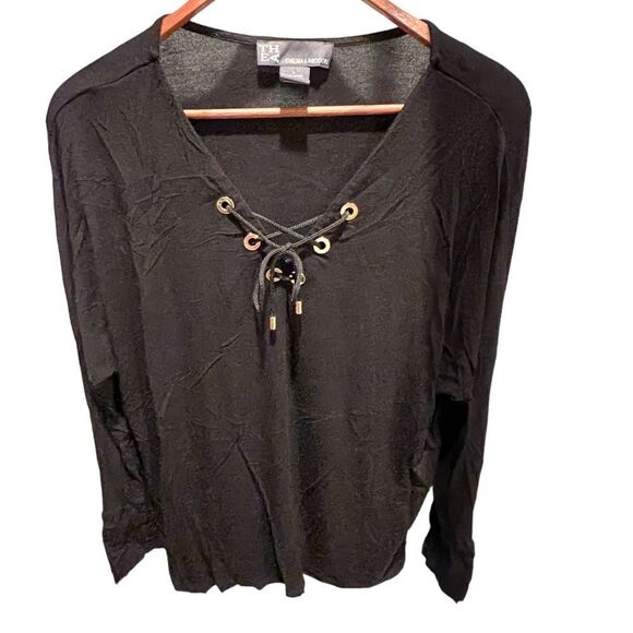 Thea by Chelsea and Theodore black blouse with gold lace front detail size large - Picture 1 of 6